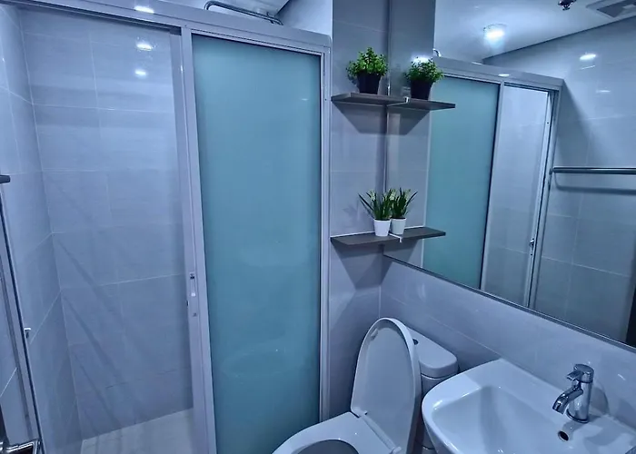 Luxury King Bed In Midtown * Cebu