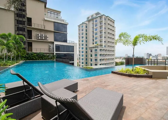 Luxury King Bed In Midtown * Cebu